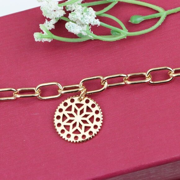 "Rose Gold Plated Bracelet with Cutout Floral Disc Charm, XPBL0880 - Picture 13 of 13